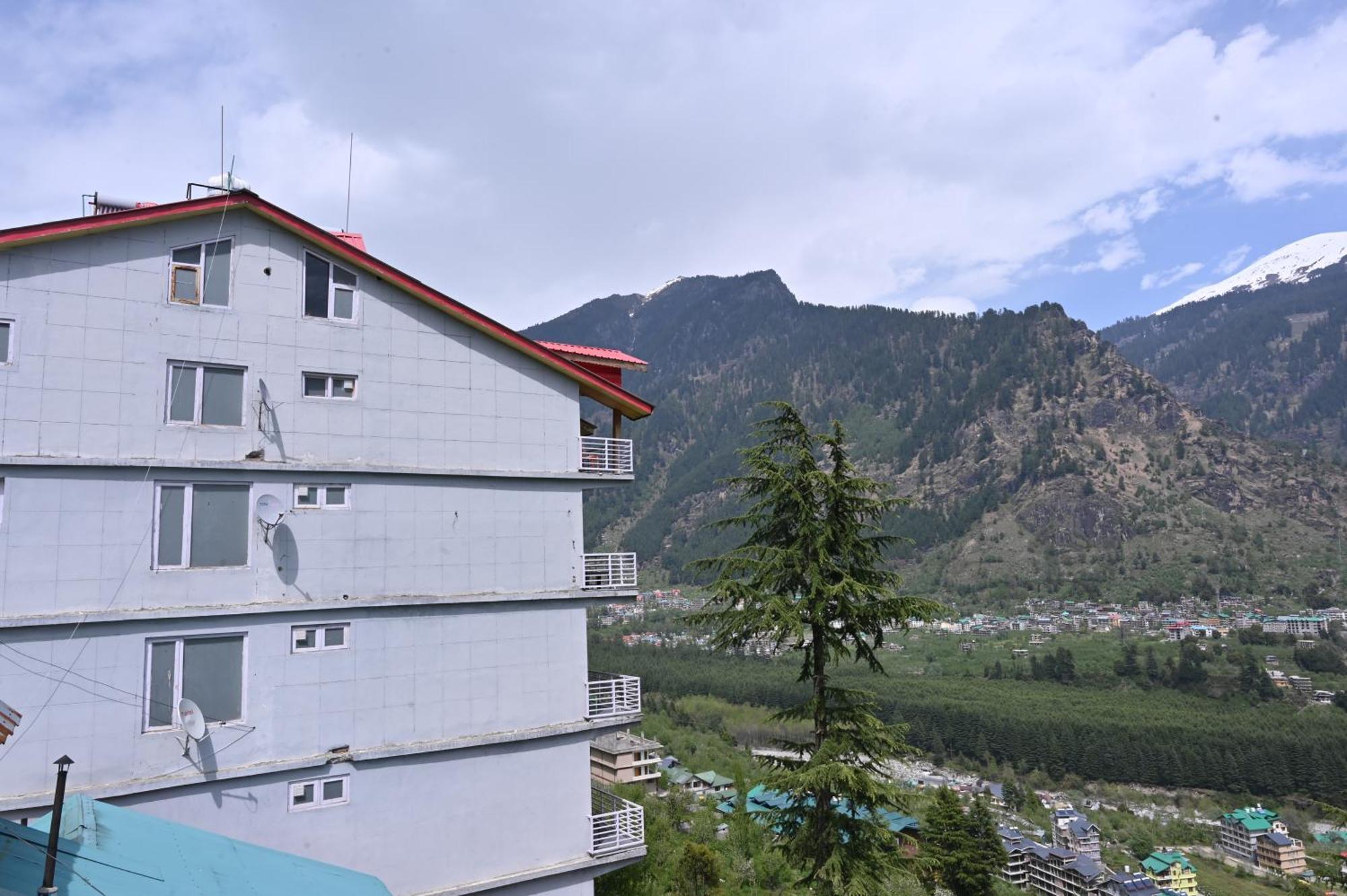 Hotel Seven Hills Manali Eksteriør billede