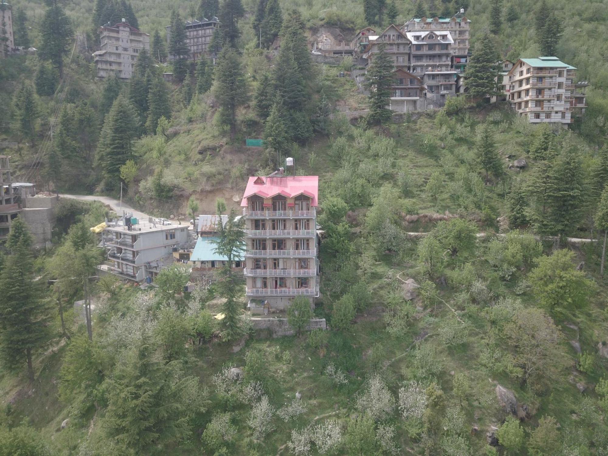 Hotel Seven Hills Manali Eksteriør billede