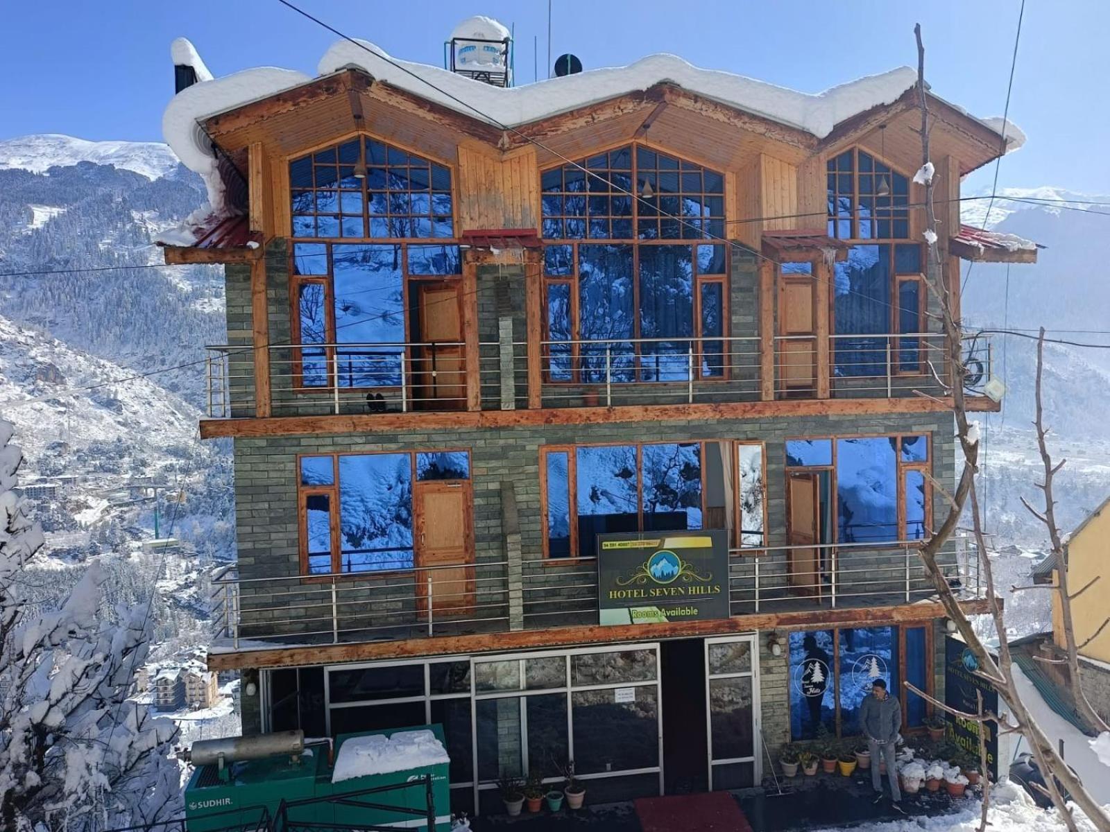 Hotel Seven Hills Manali Eksteriør billede