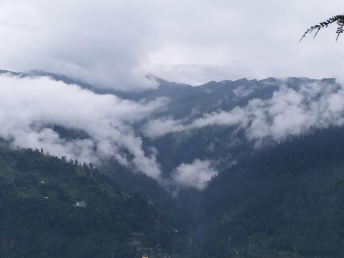 Hotel Seven Hills Manali Eksteriør billede